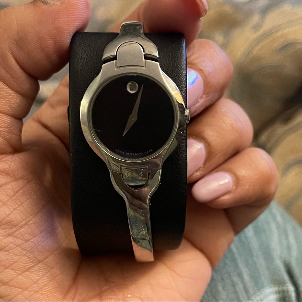 PRICE DROP !! Women’s Movado watch in great condition with box